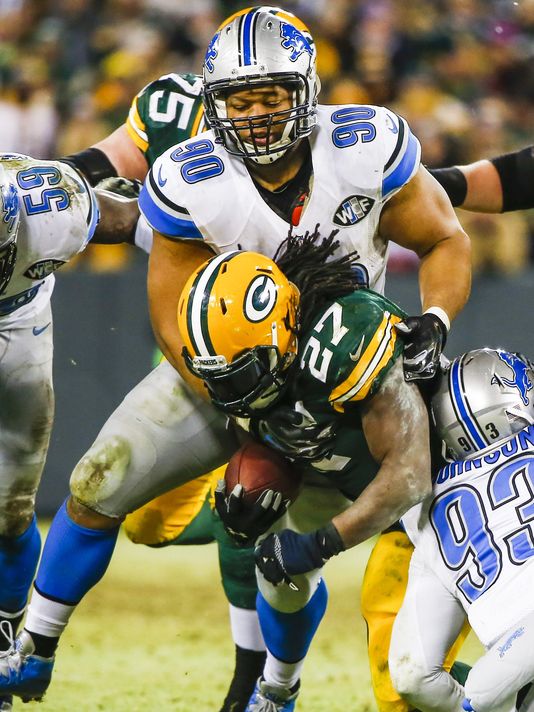 Ndamukong Suh suspended for Detroit Lions' playoff game against Cowboys 