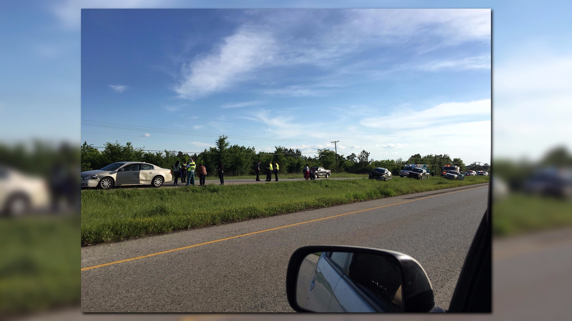 Hwy 271 wreck slows traffic, near UT Health Northeast cbs19.tv