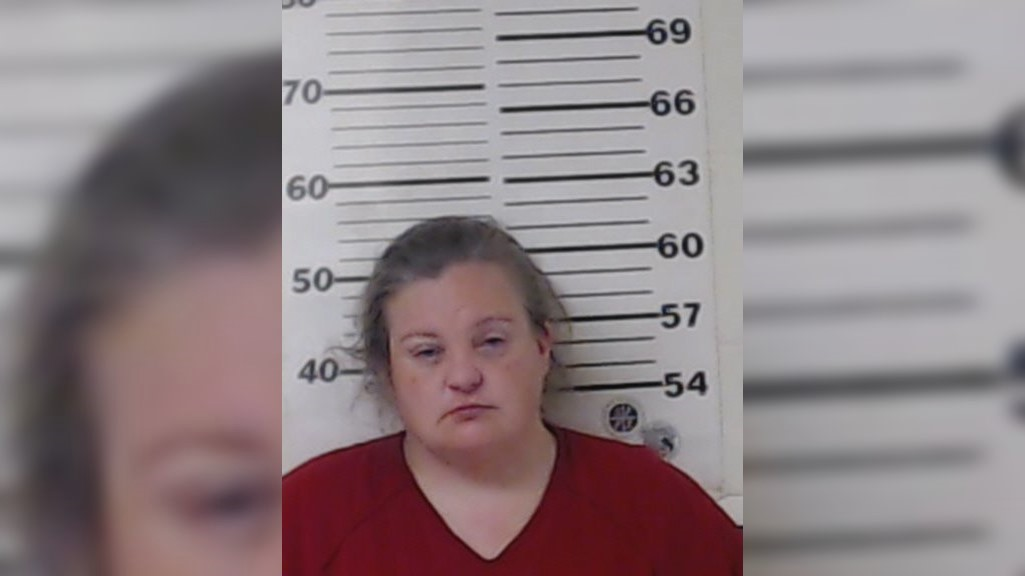 2 Arrested On Drug Charges In A Stolen Travel Trailer In Henderson Co Cbs19 Tv